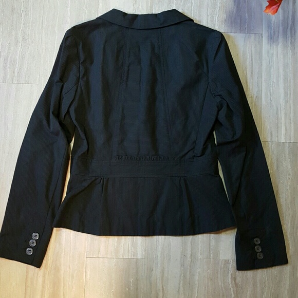 Loft - Picture 3 of 4